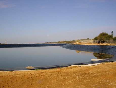 מאגר אדמית. צילום: מיכאל חורי, ארכיון הצילומים של קק''ל