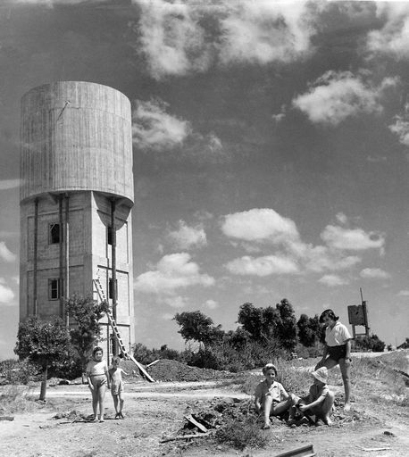 קיבוץ נגבה. צילום: ארכיון הצילומים של קק''ל