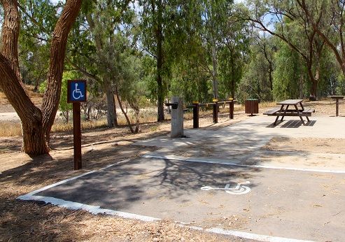 متنزه سلسلة وادي جرير. تصوير: يعقوب شكولنيك، ارشيف صور الصندوق القومي الإسرائيلي