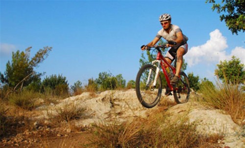 סינגלים בבן שמן. צילום: גיא חלמיש