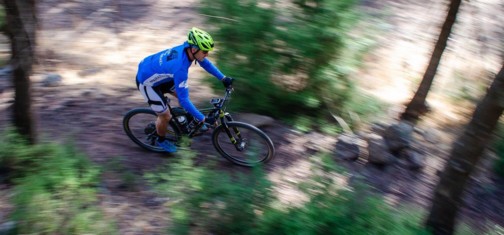 רוכבים בסינגל קצרין.  צילום: אילן שחם, ארכיון הצילומים של קק"ל