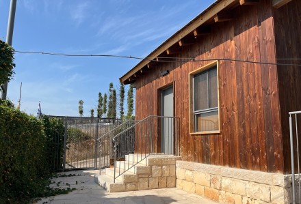 בקתת מלאכי השביל. צילום: אדוה קימלפלד, ארכיון הצילומים של קקל