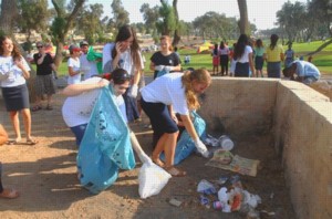 פעילות ביום הניקיון 2012. צילום: דודי גרינשפן