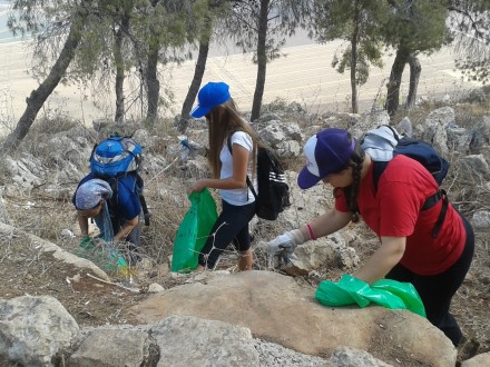 אשפה היא אחד הגורמים לתופעת ההתפרצות. צילום: ארכיון הצילומים של קקל