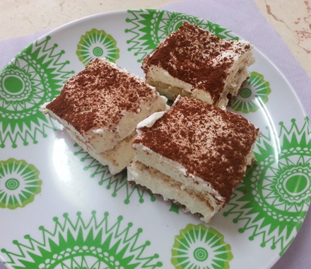 שכבות של כיף. עוגת ביסקוויטים. צילום: SXC