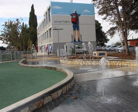 בית קקל למצוינות הראשון, בנוף הגליל. צילום: ישראל פרץ, ארכיון הצילומים של קקל 