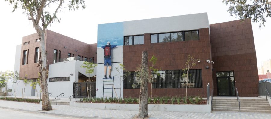 בית קקל למצוינות בקריית מלאכי. צילום: חיים ורסנו, ארכיון הצילומים של קקל