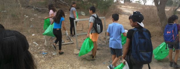 מנקים את הסביבה הקרובה: יום הניקיון באופקים. צילום באדיבות דני גדייב
