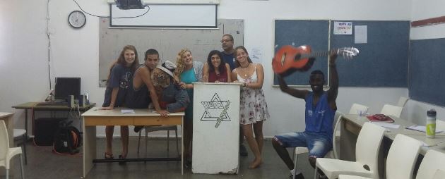 גילינו שיש חברה נהדרים בשדרות. צילום באדיבות דני גדייב