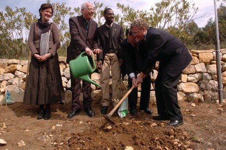 שתי דתות ושתי מדינות