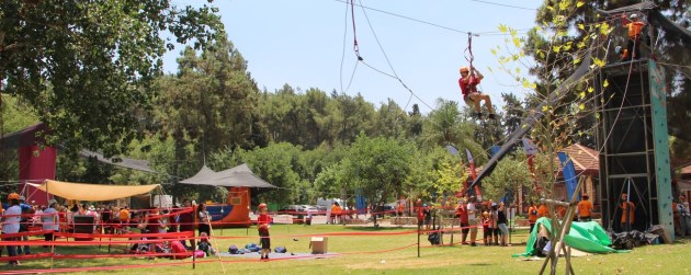 לאפשר לילדים עם צרכים מיוחדים לעבור את אותן חוויות שכל ילד אחר חווה. צילום: יואב לין