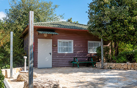 כיתה, מבט מבחוץ. צילום: בוני שיינמן, ארכיון הצילומים של קקל