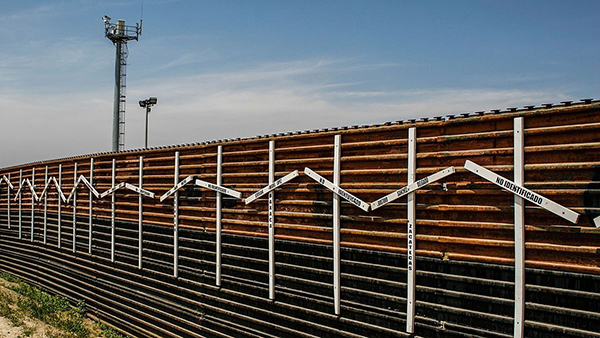 גבול ארצות הברית-מקסיקו באזור סן דייגו-טיחואנה. צילום: Tomascastelazo באמצעות ויקישיתוף