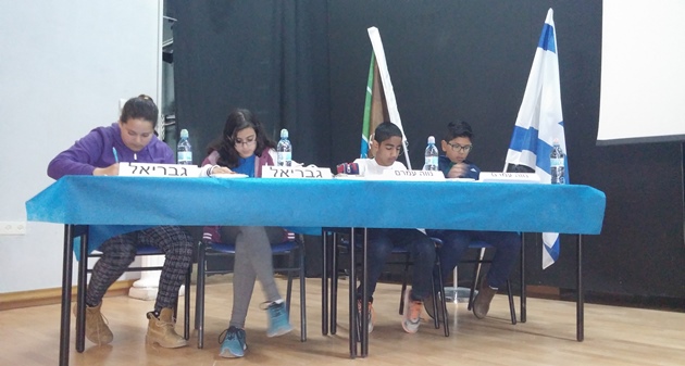 מקווים לנצח גם בשלב הבא: המתמודדים מגבריאל ונווה עמרם. צילום: רועי מרסיאנו