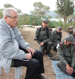 צבי רוזנבאום. היה בן 6 כשהגיע לבית הילדים באמסטרדם. צילום: יואב דביר