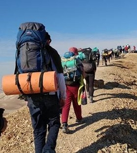 מכירים את הארץ דרך הרגליים. צילום באדיבות חוגי הסיירות של קקל

