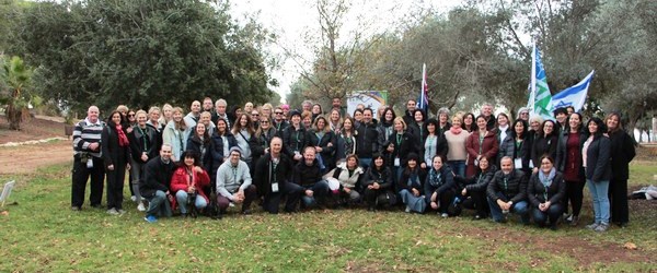 חברי המשלחת האוסטרלית. ברוכים הבאים. צילום: יואב דביר