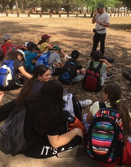 היכרות עם היער. צילום: אלישבע אמסלם