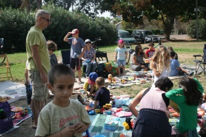שוק הילדים קידימרקט בעדנים. צילום: מיכל גלוש