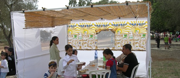 סוכת קקל ביער לביא