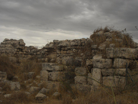 שרידים בגבעת התיתורה. צילום: בת-חן בן-עמי סונין