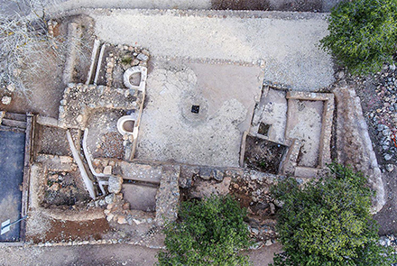 תצלום אוויר של הגת. צילום: מיקי דוידוב ושמוליק פרירייך, רשות העתיקות