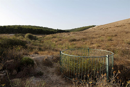 באר אבו חוף. עתיקה... מאוד עתיקה. צילום: יעקב שקולניק
