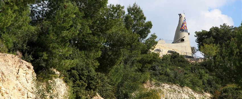 מצפה משואה. מתחתיו מסלול מעגלי לכבודכם. צילום: יעקב שקולניק