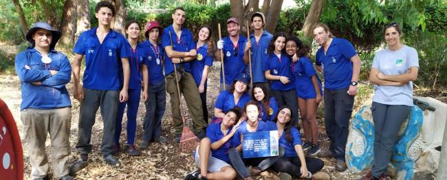 זה שאנחנו פה מוכיח שהסטיגמות לא נכונות. חניכי בני המושבים במפעל יוסי יפה. צילום באדיבות בני המושבים