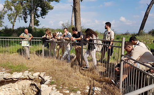 סיור במסגרת יום ההשתלמות.  צילום: אבינועם ניסים, מערך הסברה, קק"ל