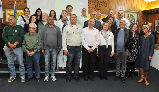 העובדים המצטיינים עם הנהלת קק"ל. צילום: אייל אליהו