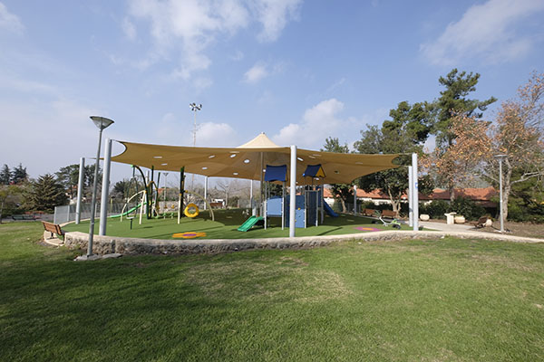 מתחם הבילוי והפנאי שהוקם בשעל. צילום: אבי הירשפילד, ארכיון הצילומים של קק"ל