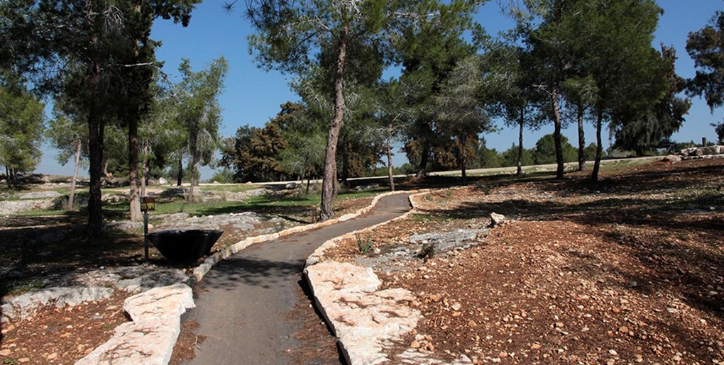 אנדרטת ההנצחה והזיכרון ליוצאי לוב