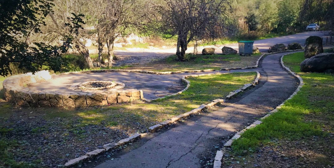 מסלול טיול נגיש בעין מסילה ביער אשתאול