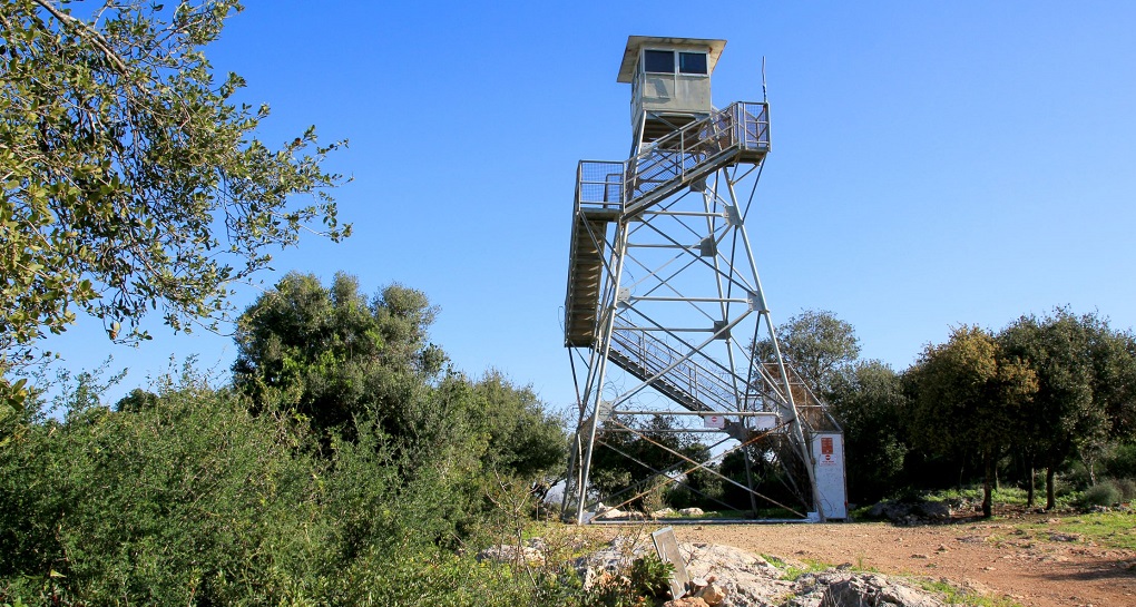 מגדל צופי האש. צילום: יעקב שקולניק, ארכיון הצילומים של קקל