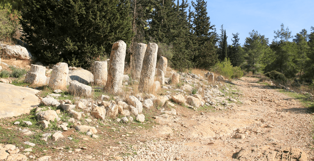 אתר אבני המייל. צילום: יעקב שקולניק, ארכיון הצילומים של קק''ל