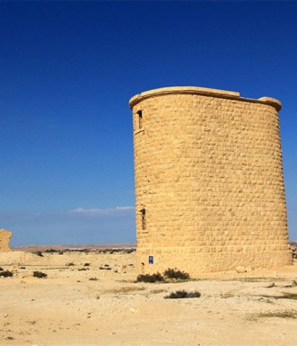 עוג"ה אל חפיר. מגדל המים בתחנת הרכבת התורכית. צילום: יעקב שקולניק
