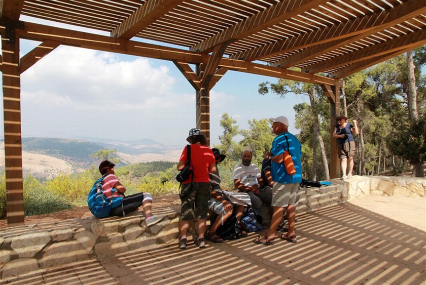 מצפור ליד מצודת ביריה. צילום: יעקב שקולניק