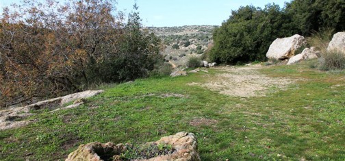 שוקת ליד עין סופלא. צילום: יעקב שקולניק
