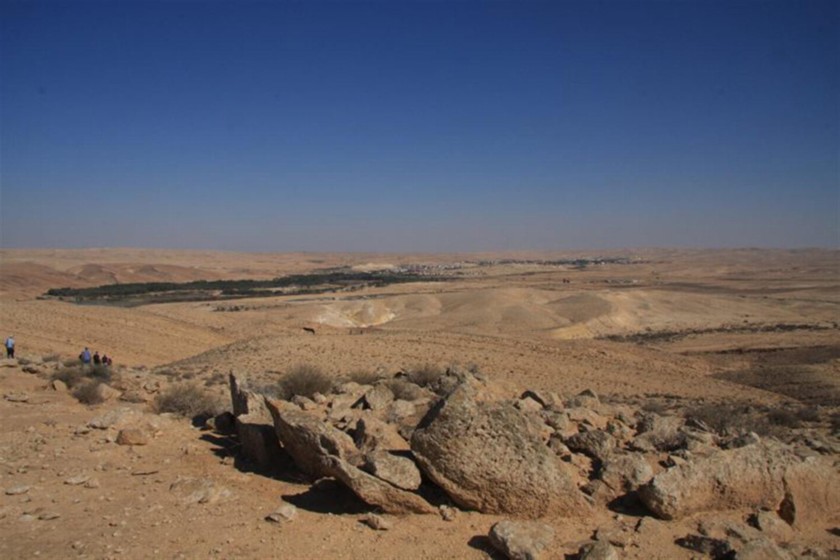 מבט מרכס ירוחם על פארק ירוחם הירוק והעיר ירוחם. צילום: יעקב שקולניק