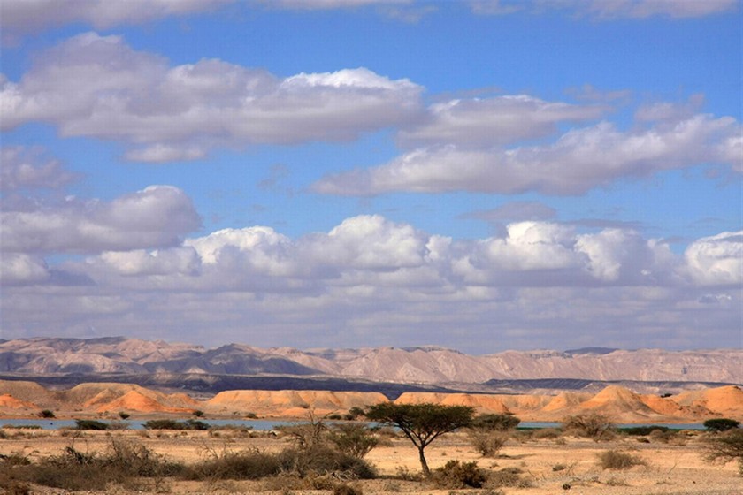 נוף ליד חצבה. צילום: יעקב שקולניק