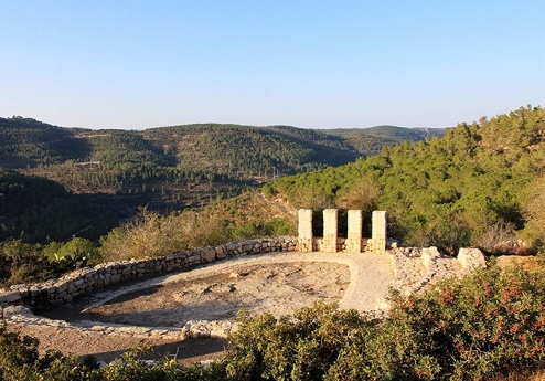 טיול לשביל הכפר בסטף. צילום: יעקב שקולניק, ארכיון הצילומים של קק"ל