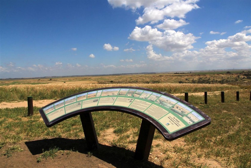 שלט הסברה במצפור שי. צילום: יעקב שקולניק