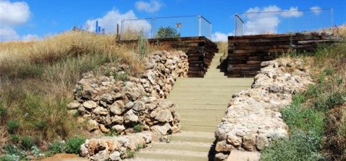 תל עכו. שחזור שער הים. צילם: יעקב שקולניק