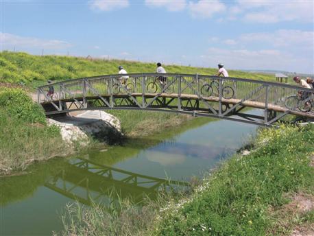 גשר מעל נחל חרוד. צילום: ארכיון צילומי קק''ל